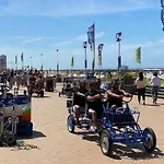 Panoramic View On Beach, Ships, Sea - Place To Be Lägenhet