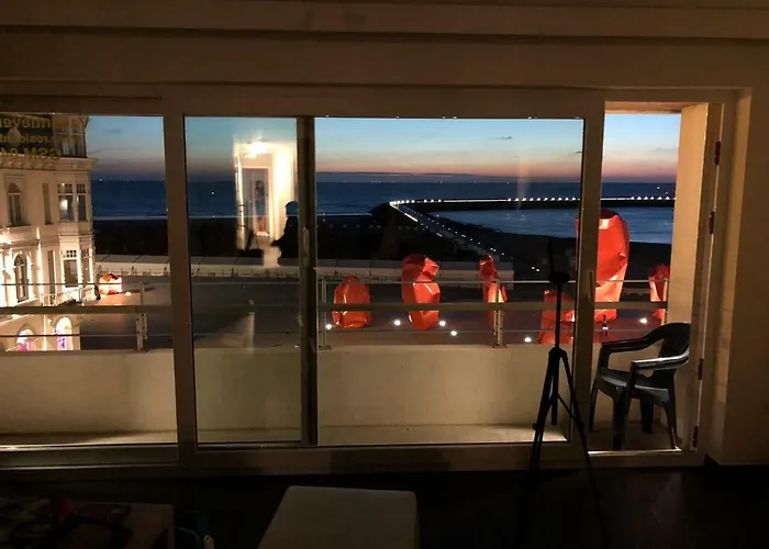 Panoramic View On Beach, Ships, Sea - Place To Be *