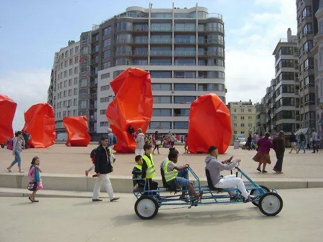 Panoramic View On Beach, Ships, Sea - Place To Be