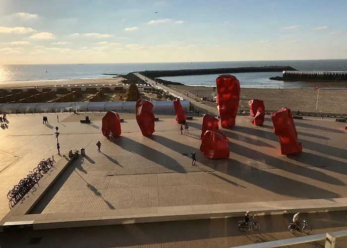 Panoramic View On Beach, Ships, Sea - Place To Be Appartement Ostende